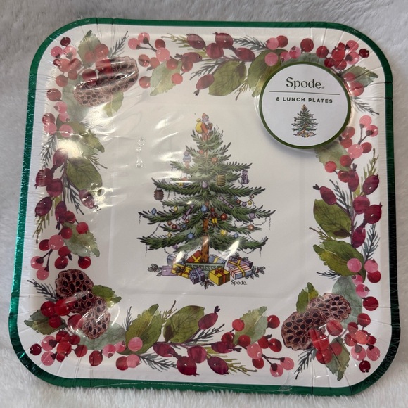 Six sets Spode Festive Tree Plates z& Dessert Plates with Green and Red Accents - Picture 3 of 7